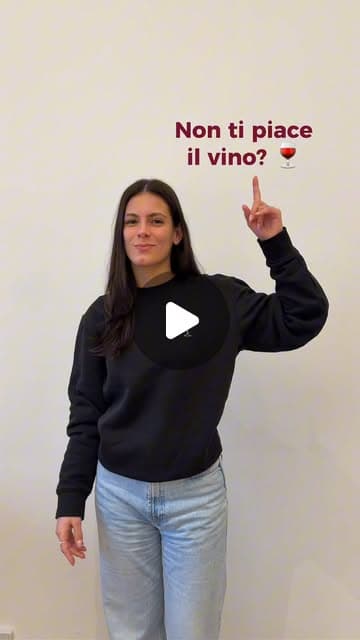 Manda questo video all’amico o all’amica a cui ancora non piace il vino! ✨🍷🍾 #winelivery #wine #winelovers